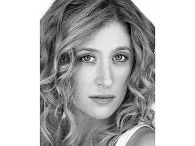 Elsa played by Caissie Levy