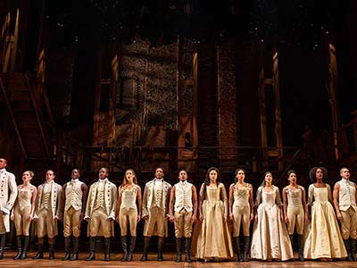 Hamilton performed at the CIBC Theatre in Chicago from September 27, 2016, to January 5, 2020