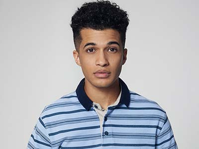 Jordan Fisher as Evan Hansen