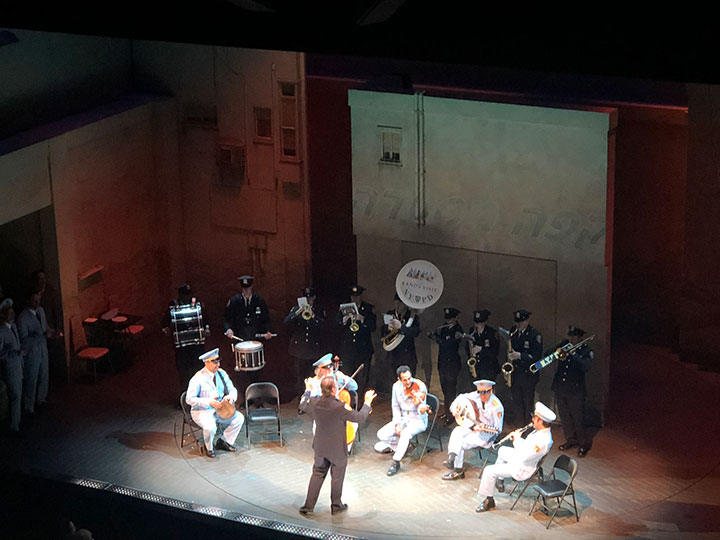 Surprise post-show performance