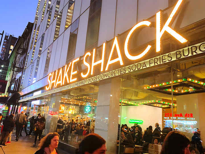 Shake Shack about three minutes from the Lyric Theatre
