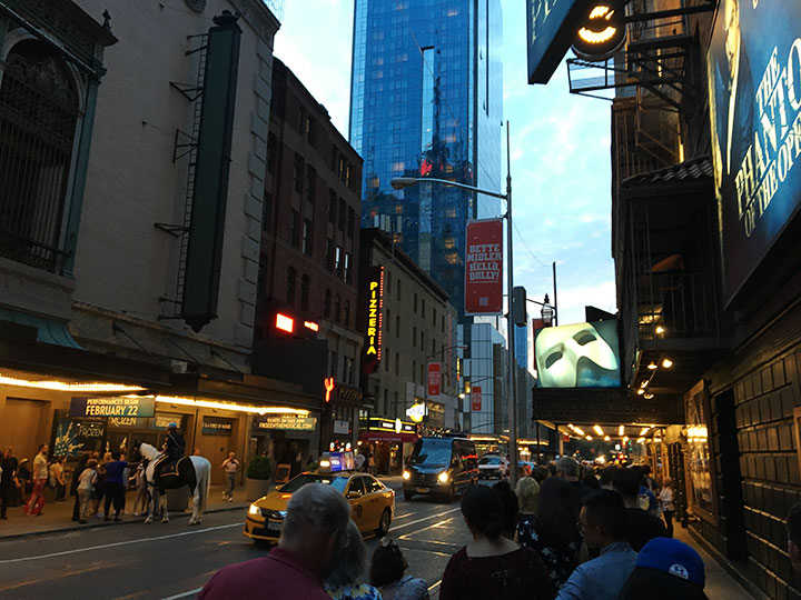 Front view of the Majestic Theatre
