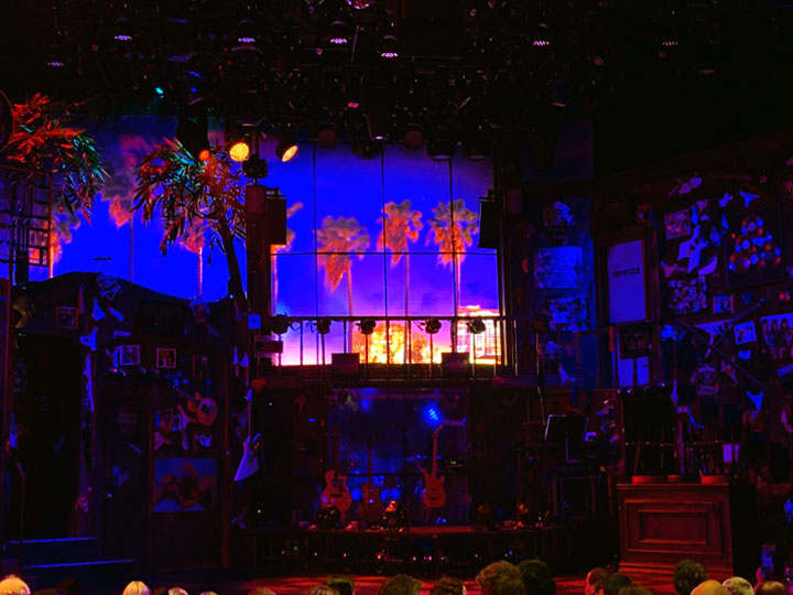 Stage design that feels like a rock concert