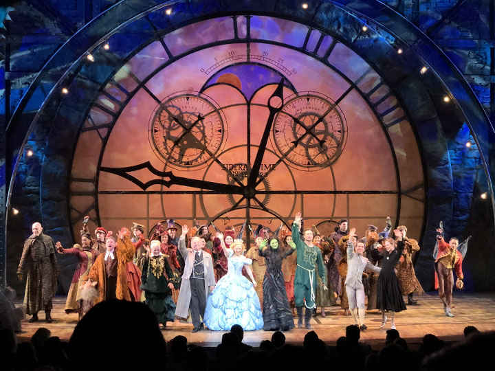 Curtain call is the only moment photography is allowed—don’t miss your shot!