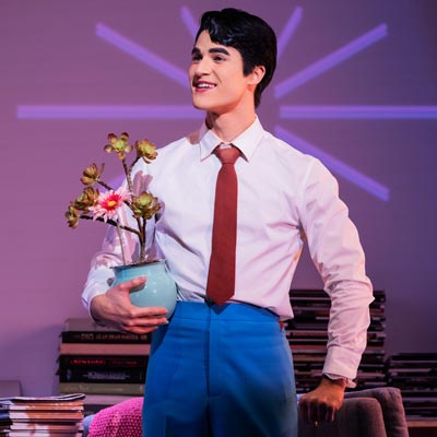 Oliver, the main character of the musical Maybe Happy Ending